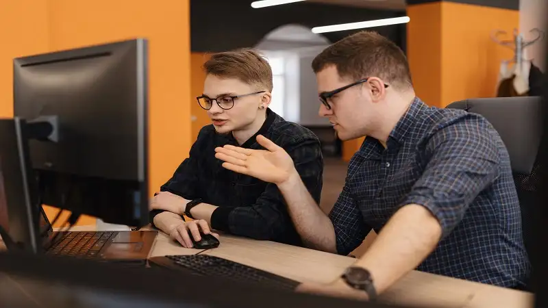 Social Programgeeks Empowering Digital Collaboration