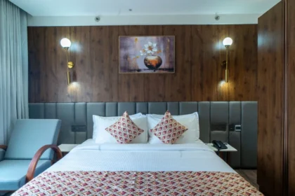 SQRWomensRestroom: Meaning, Uses & Modern Design Insights