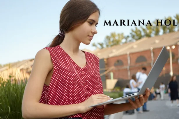 Mariana Holert: The Philosophy of Contemporary Life