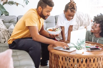 ite:familyweal.com Review A Friendly Breakdown of What This Site Offers