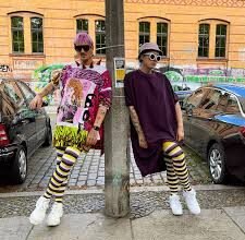How to Style Colorful Tights for Any Occasion